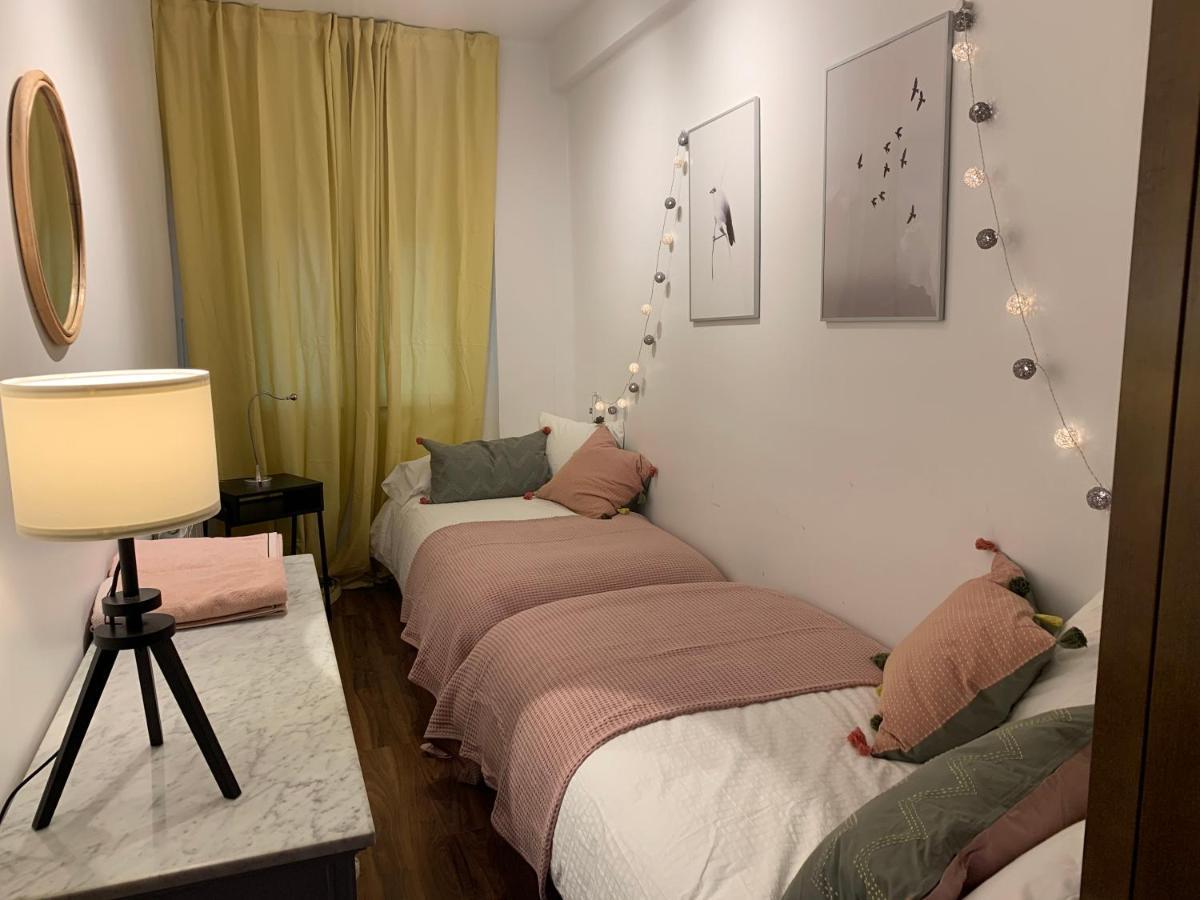 וייאדוליד Sg Apartamentos La Casa De La Catedral Vut47-240 מראה חיצוני תמונה